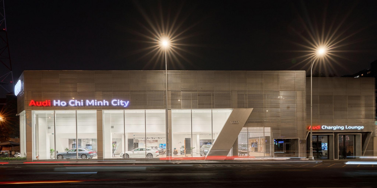 Audi khai trương showroom mô hình mới đầu tiên, hé lộ loạt xe mới sẽ về Việt Nam