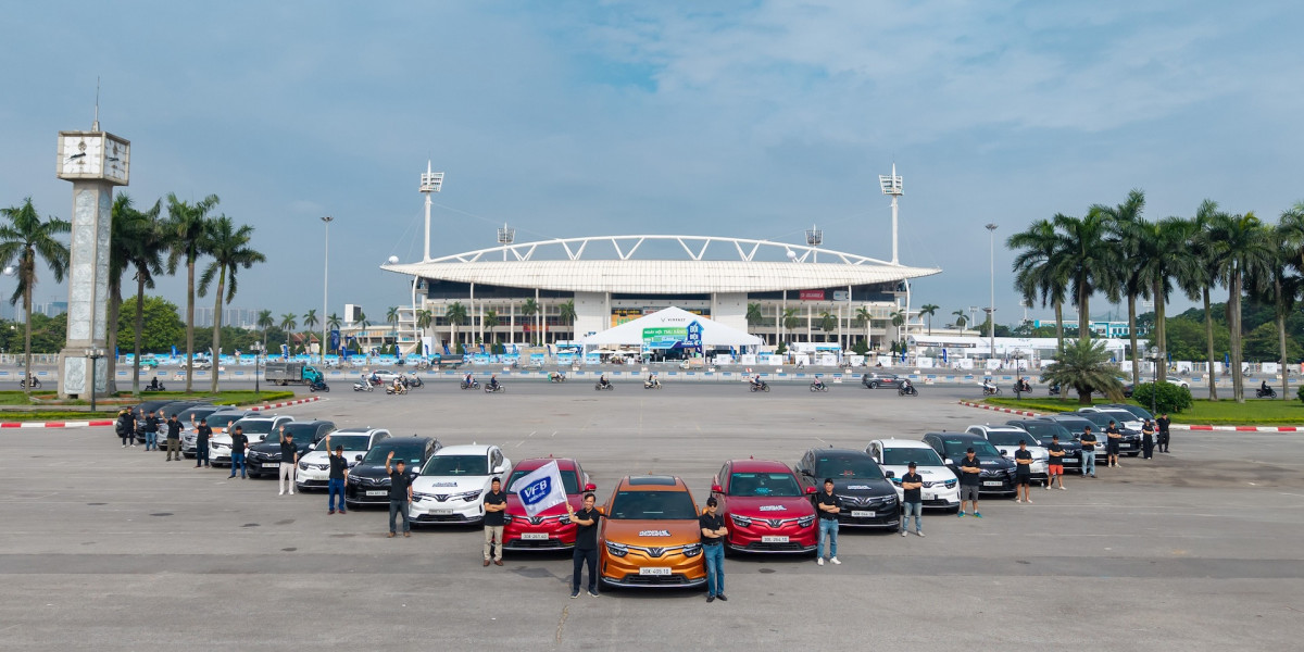 VinFast giao hơn 175.000 ô tô trong năm 2025, Limo Green lập kỷ lục với gần 11.000 xe trong tháng
