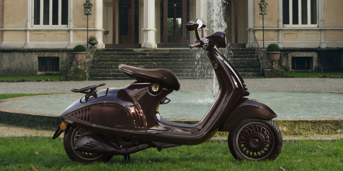 Vespa nối tiếp truyền thống với 946 Horse cho năm Bính Ngọ, dự kiến trên 450 triệu đồng
