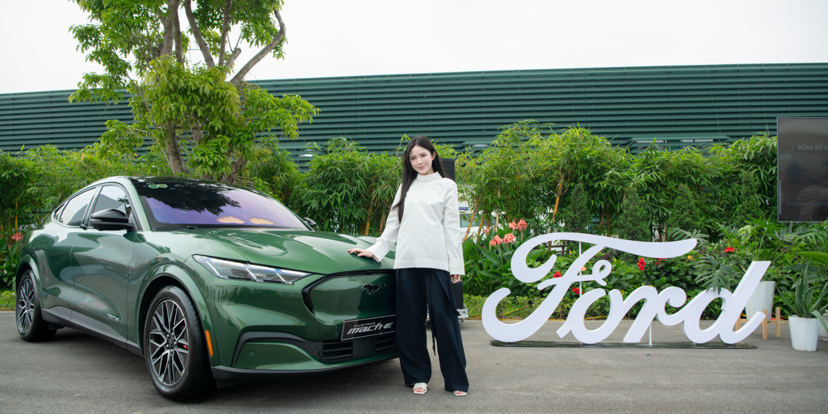 Ford tăng tốc hạ tầng sạc, hoàn thiện hệ sinh thái toàn diện, đưa Mustang Mach-E Tiến gần hơn tới người dùng Việt