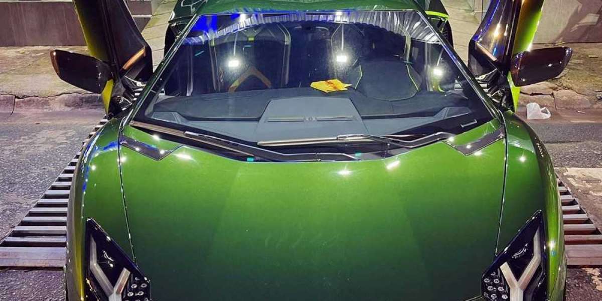 Hàng hiếm Lamborghini Aventador SVJ về Việt Nam