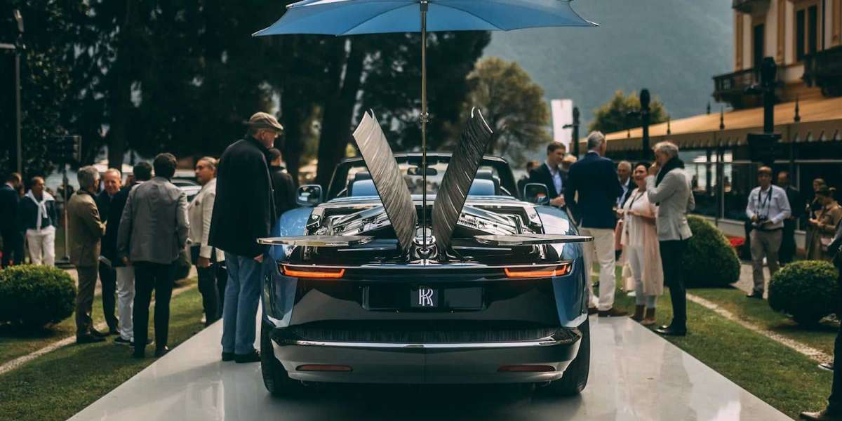 CEO Rolls-Royce: Chúng tôi không kinh doanh xe hơi
