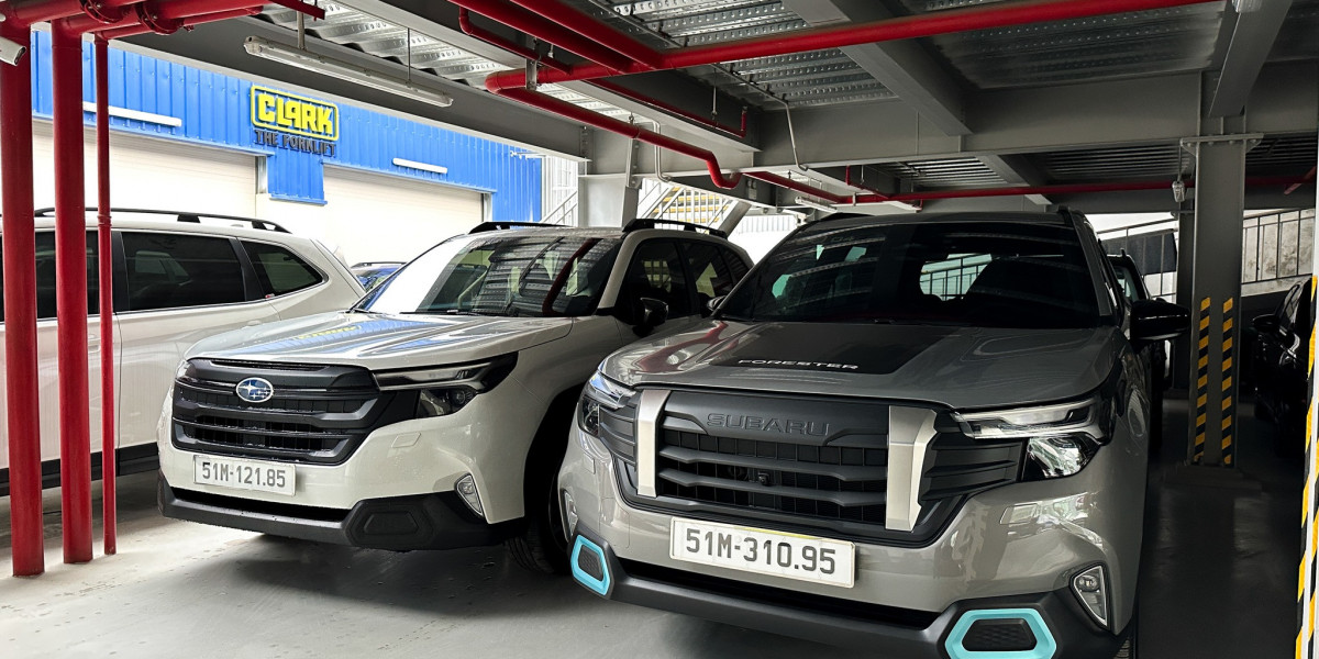 Subaru Forester 2026 ra mắt khách Việt, "tự làm khó mình" với giá 1,4 tỷ đồng